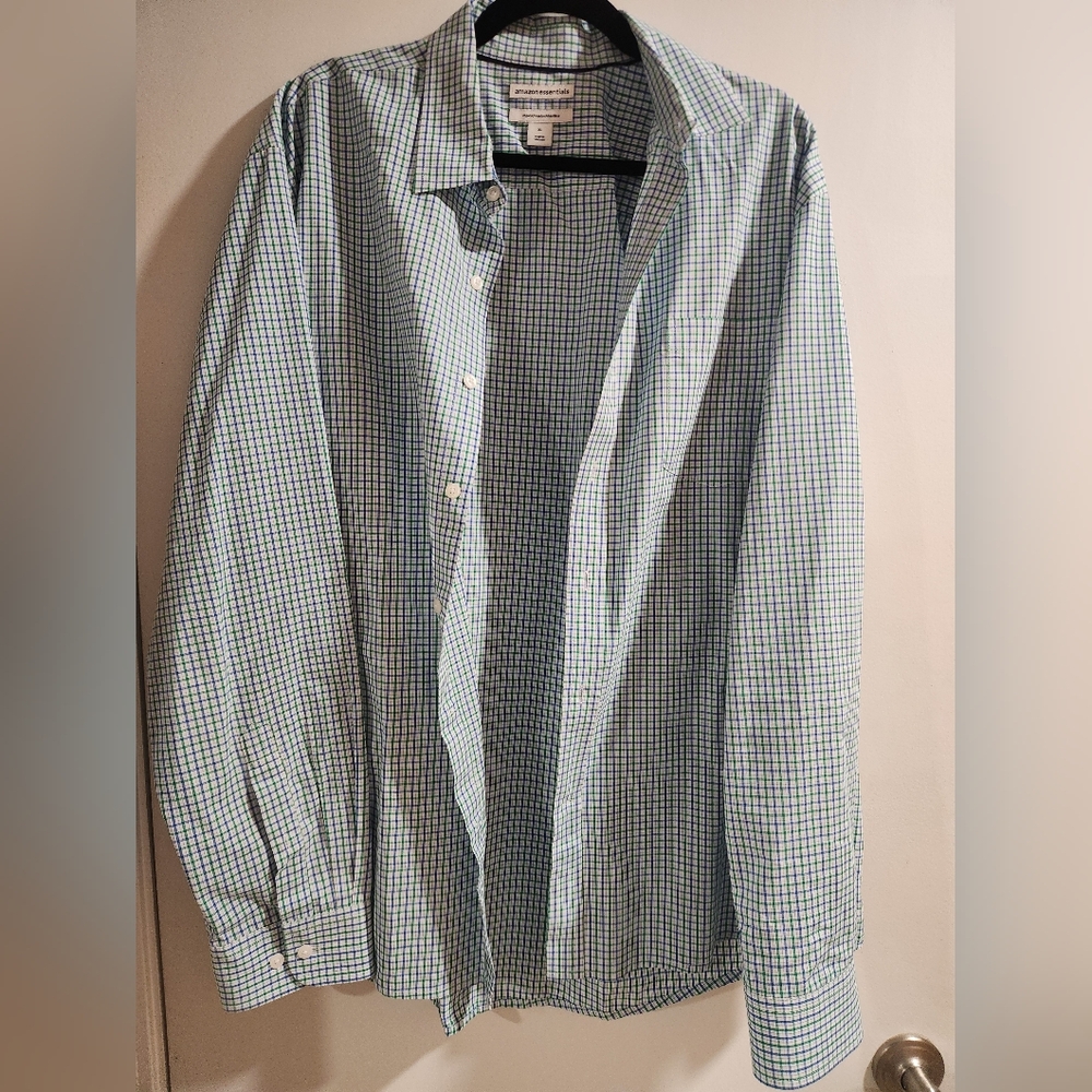 NWOT Men's Blue, Green and White Plaid Dress Shirt